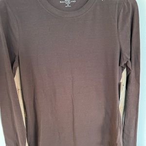 NWT Bandolino Long Sleeve Crew Neck